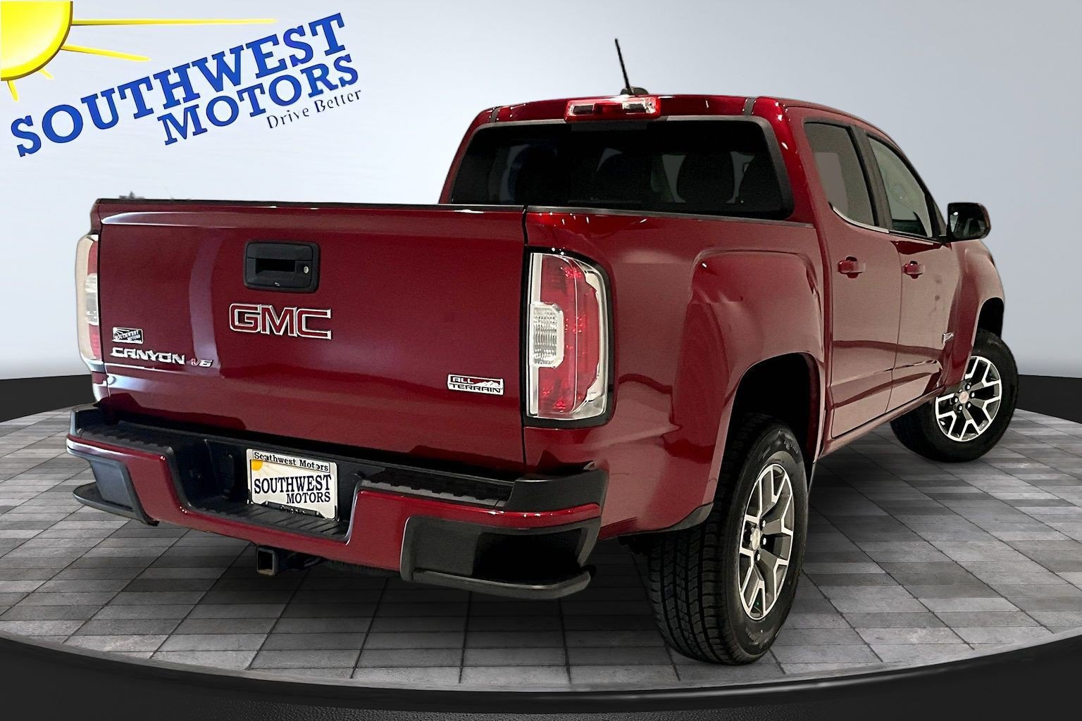 Used 2019 GMC Canyon All Terrain w/ Trailering Package AWD/4WD image 7