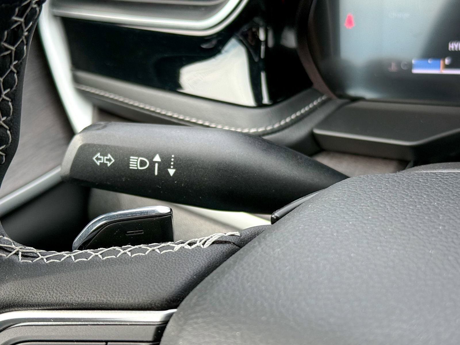 Used 2023 Jeep Grand Cherokee 30th Anniversary image 32