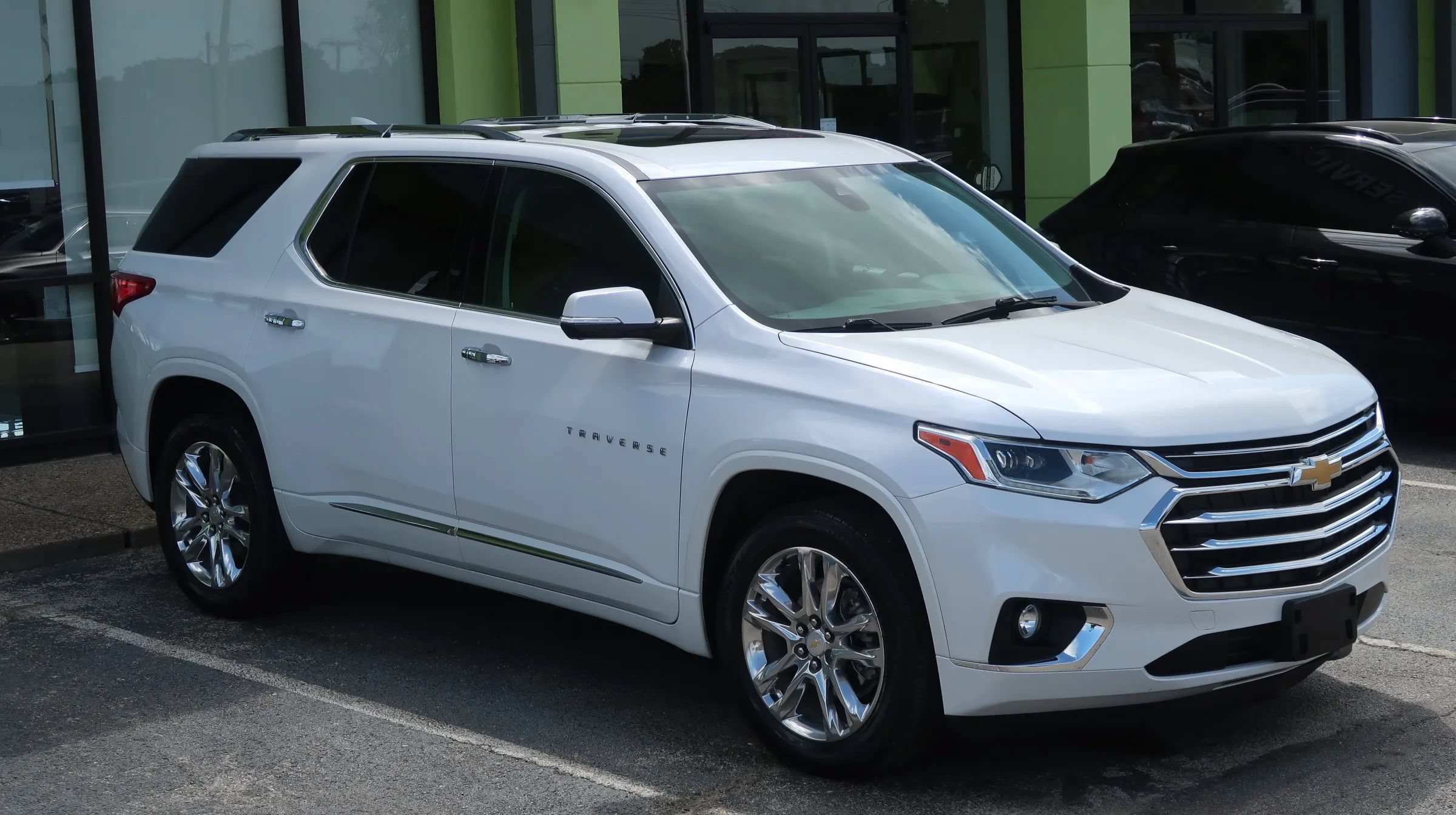 Used 2021 Chevrolet Traverse High Country FWD image 6