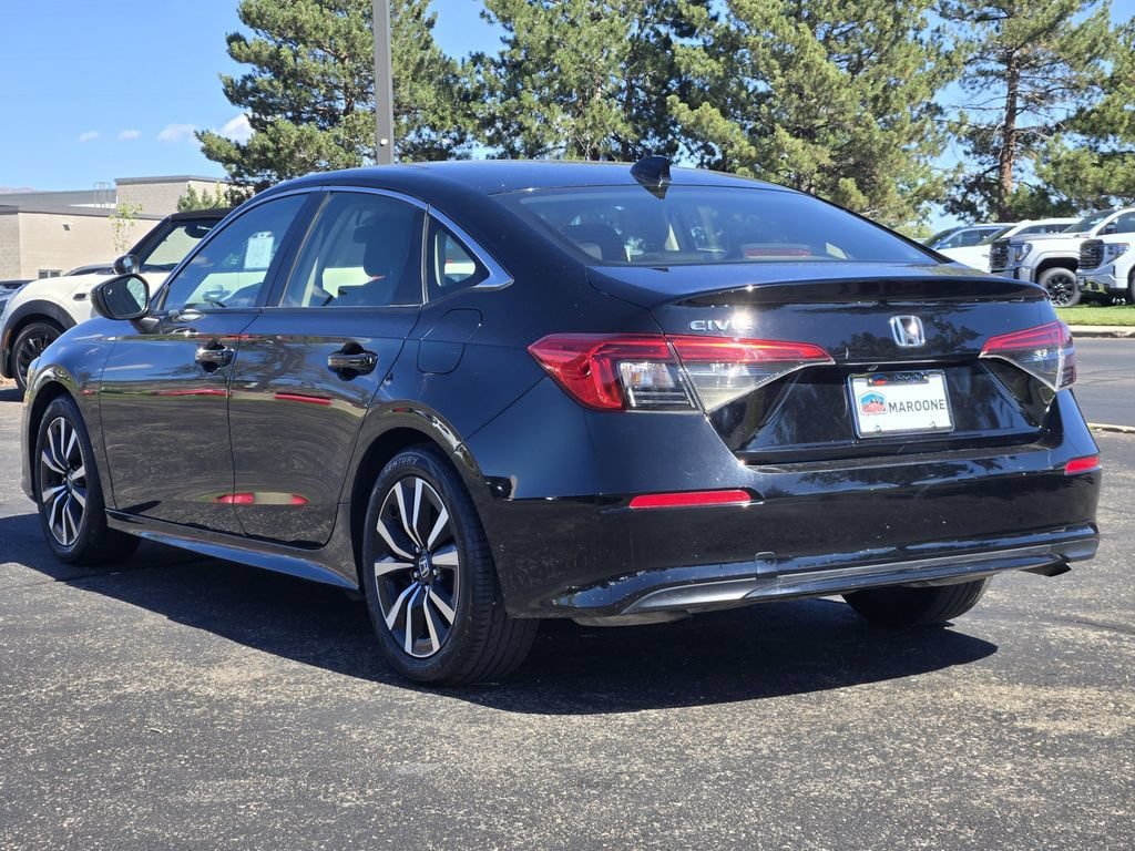 Used 2022 Honda Civic EX image 3