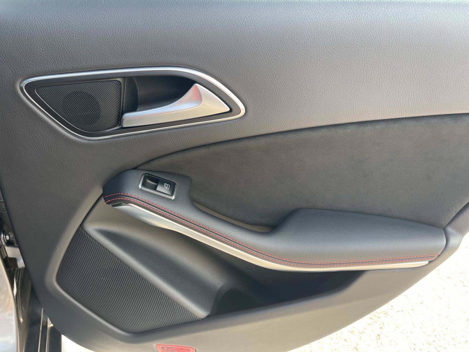 Used 2015 Mercedes-Benz CLA 45 AMG 4MATIC image 20