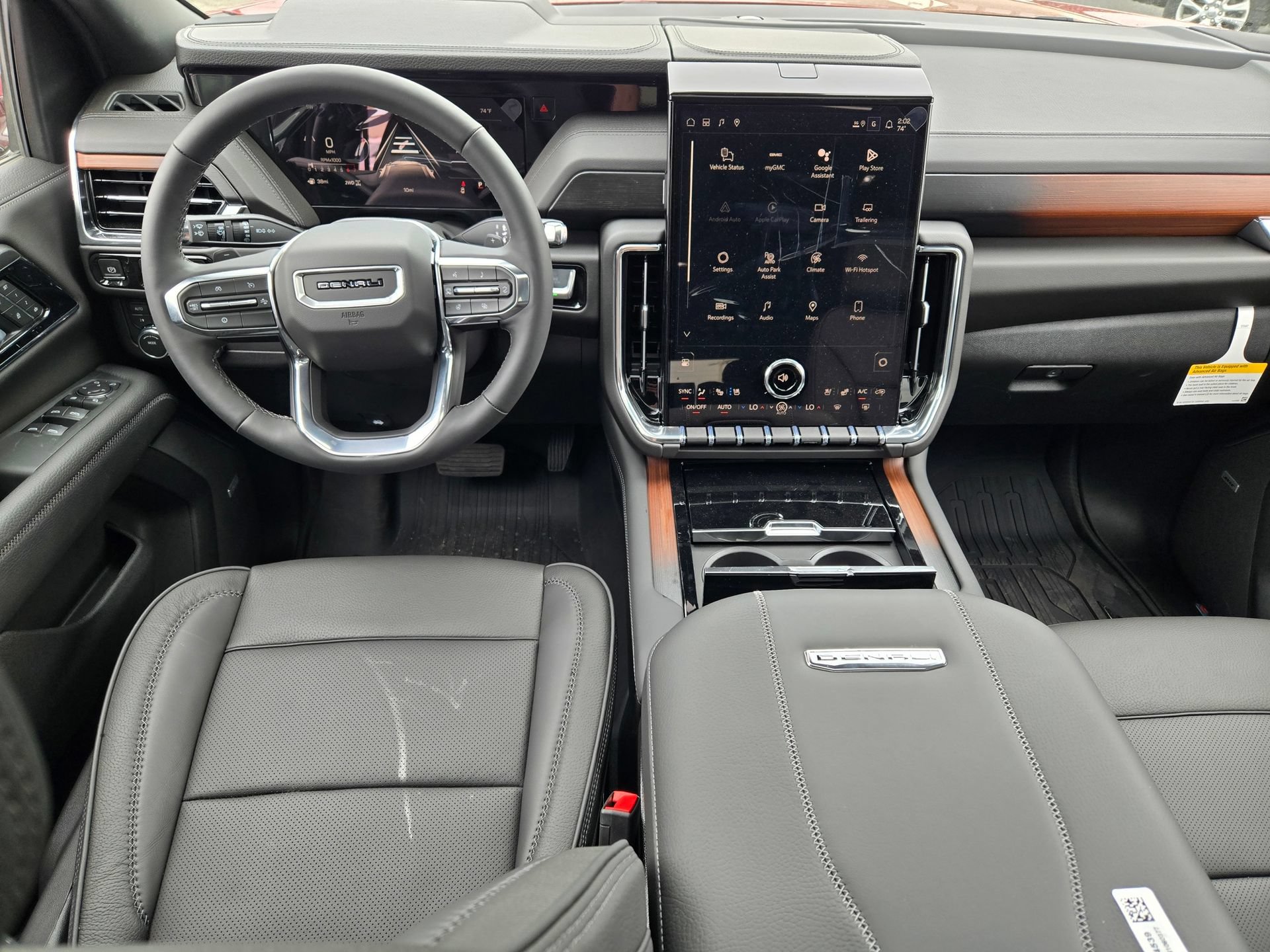 New 2026 GMC Yukon XL Denali w/ Sun & Power Step Package AWD/4WD image 4