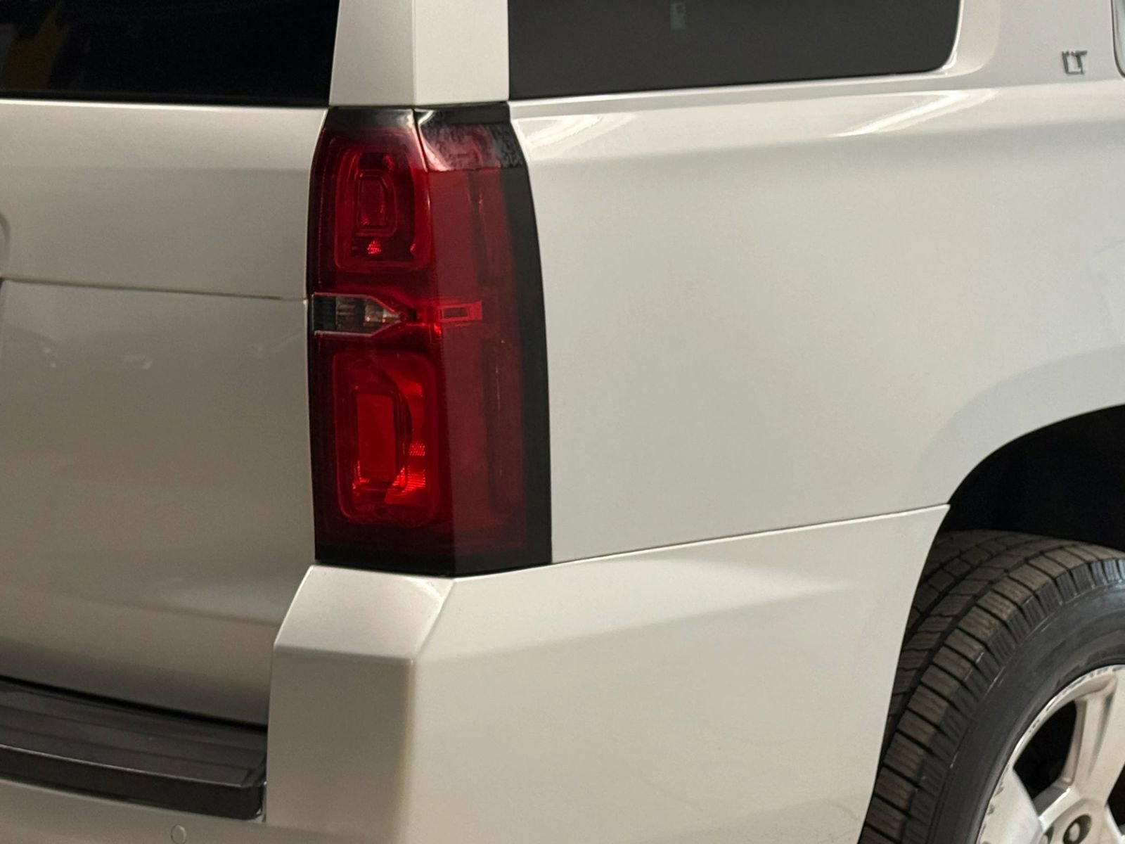 Used 2015 Chevrolet Tahoe LT AWD/4WD image 10