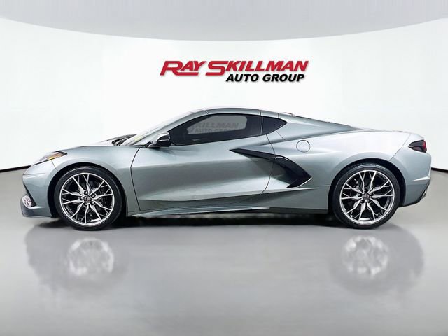 Used 2024 Chevrolet Corvette Stingray Preferred Cpe image 4