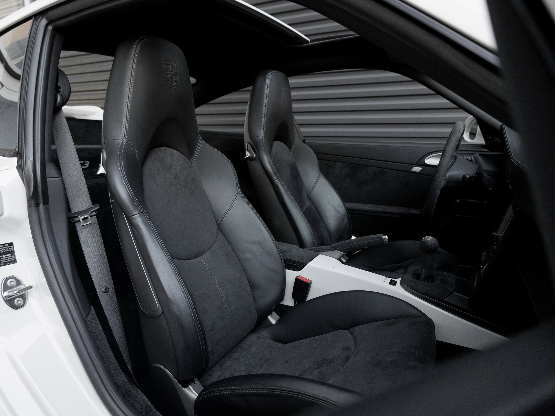 Used 2008 Porsche 911 GT3 image 36