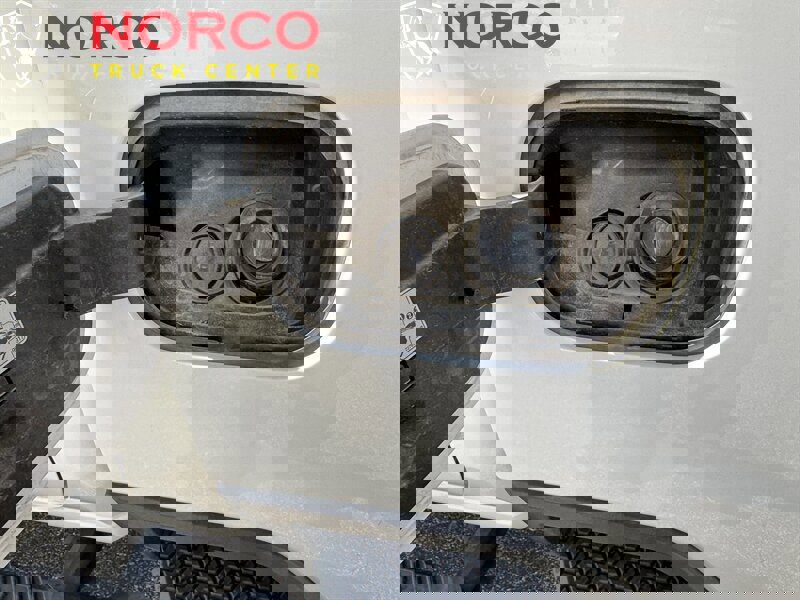 Used 2022 Chevrolet Silverado 2500 Custom w/ Custom Convenience Package image 16