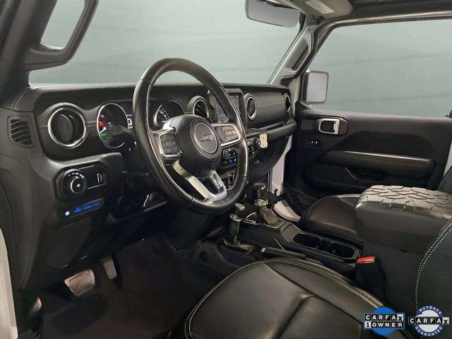 Used 2023 Jeep Wrangler Unlimited Sahara w/ Cold Weather Group image 15