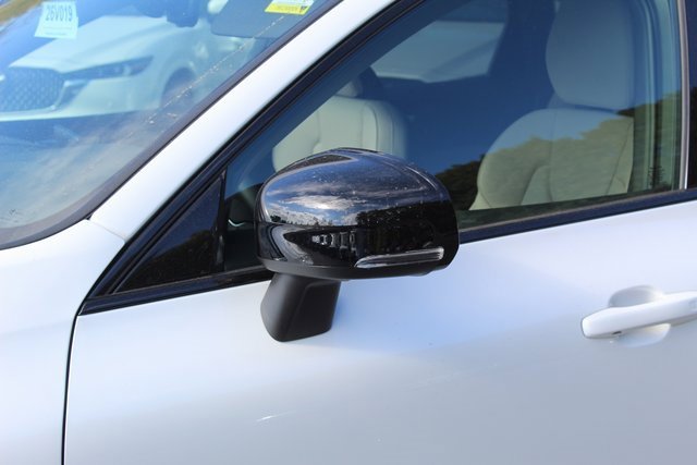 New 2026 Volvo XC60 B5 Plus w/ Climate Package image 11