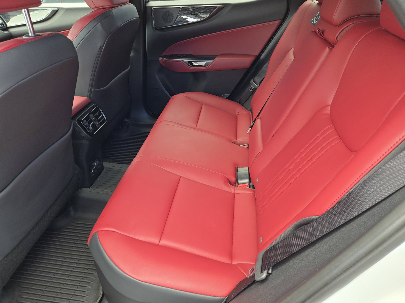 Certified 2026 Lexus NX 350h AWD w/ Accessory Package (2T) image 12