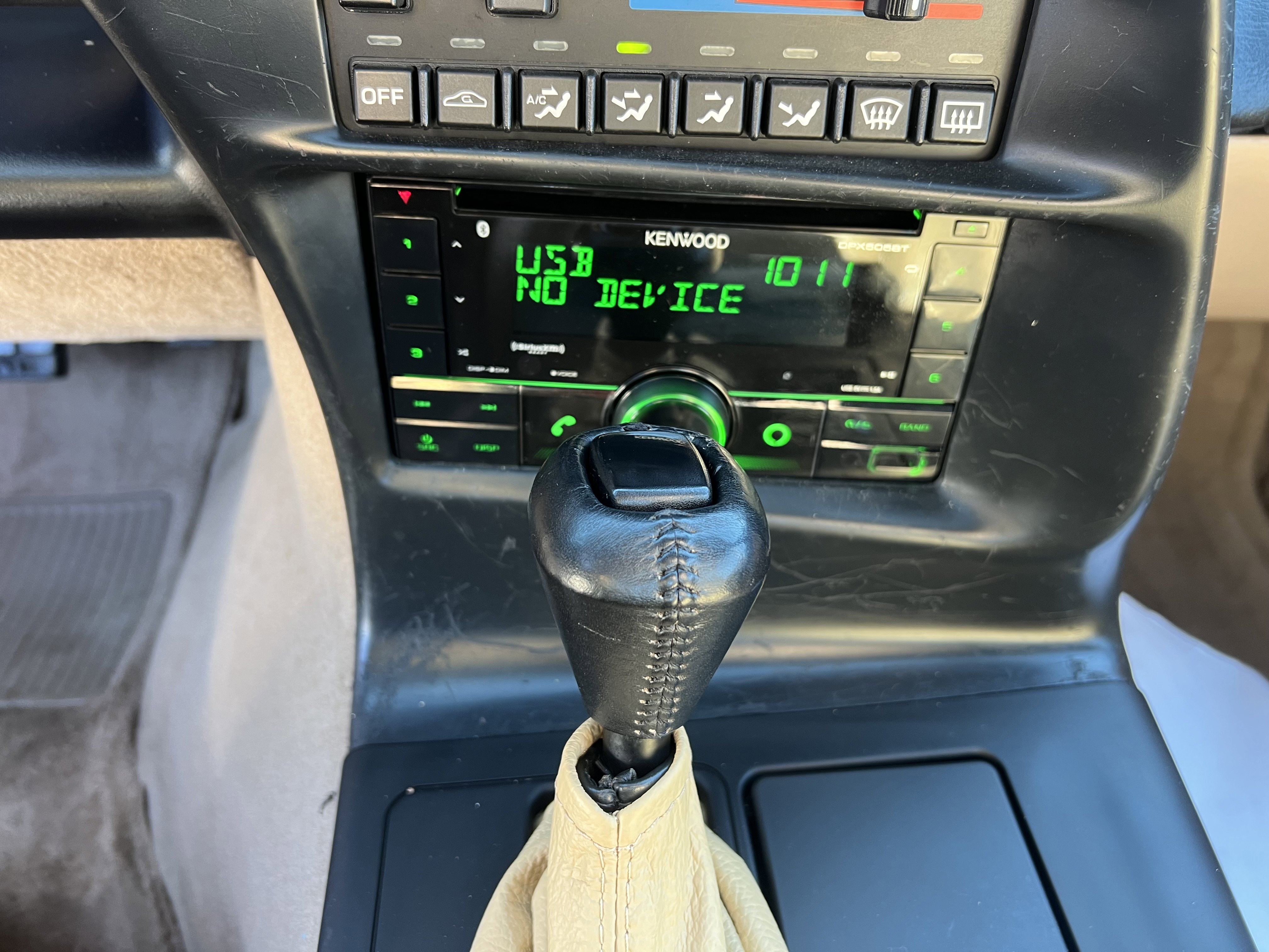 Used 1994 Chevrolet Corvette Convertible image 21