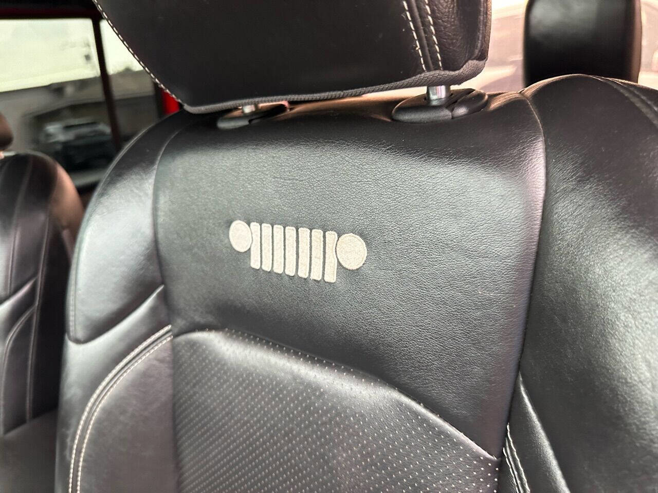 Used 2019 Jeep Wrangler Unlimited Sport S image 22