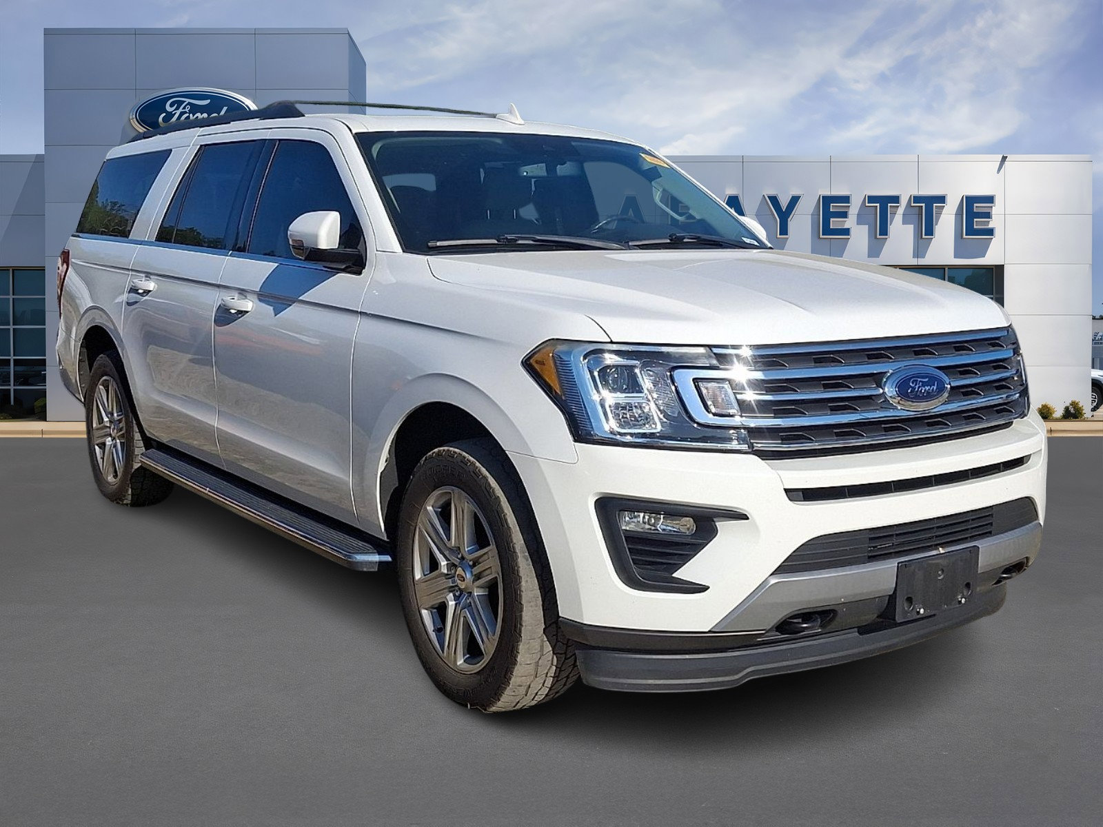 Used 2020 Ford Expedition Max XLT w/ Equipment Group 202A AWD/4WD image 1