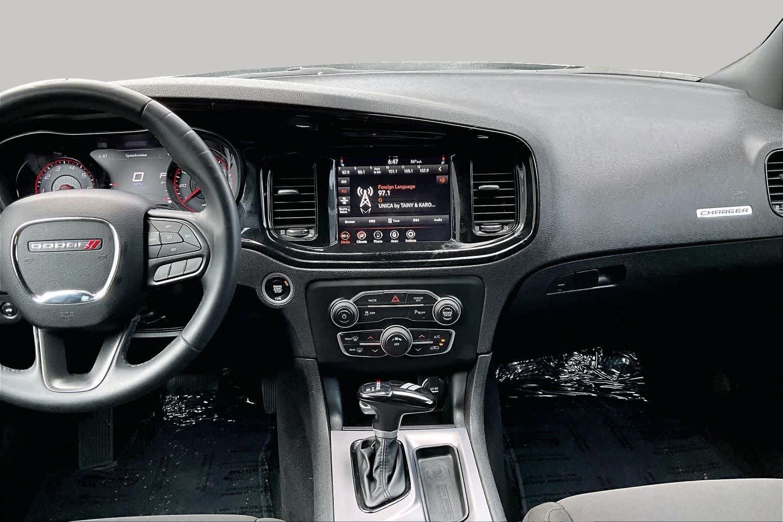 Used 2023 Dodge Charger SXT w/ Blacktop Package RWD image 7