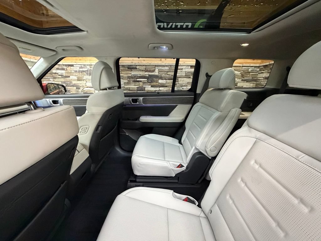 Used 2025 Hyundai Santa Fe Calligraphy AWD/4WD image 28