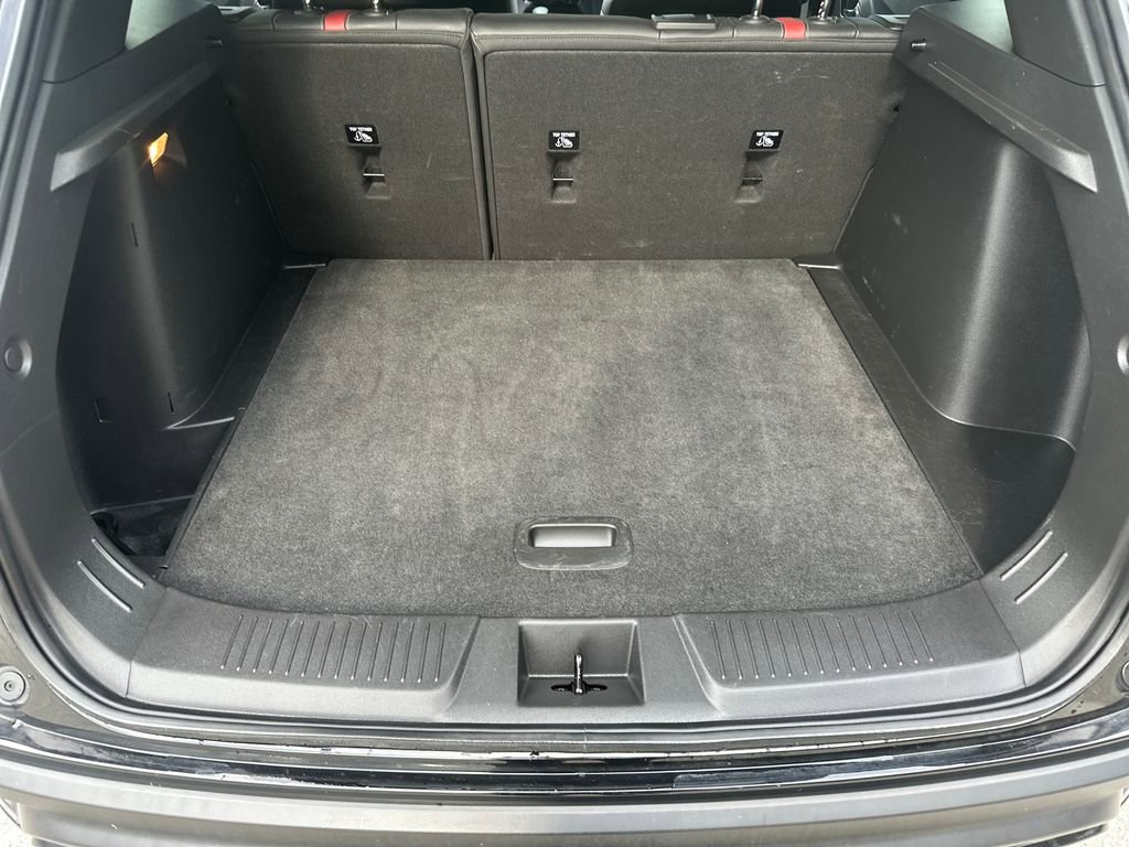 Used 2024 Chevrolet Trax RS w/ Sunroof Package image 13