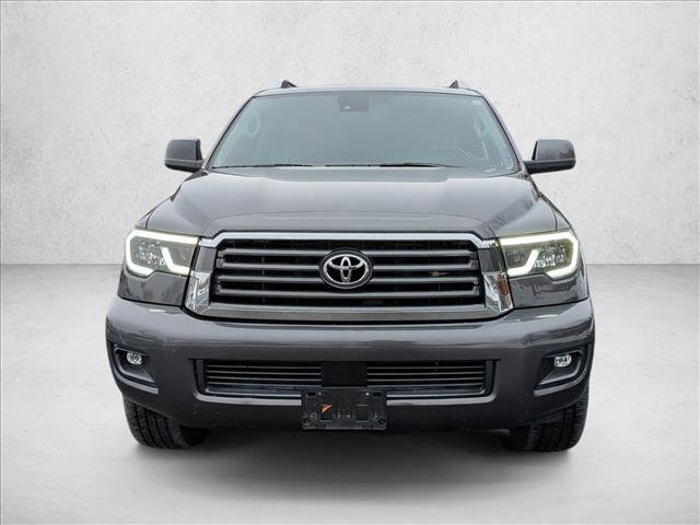 Used 2019 Toyota Sequoia SR5 w/ Premium Package image 2