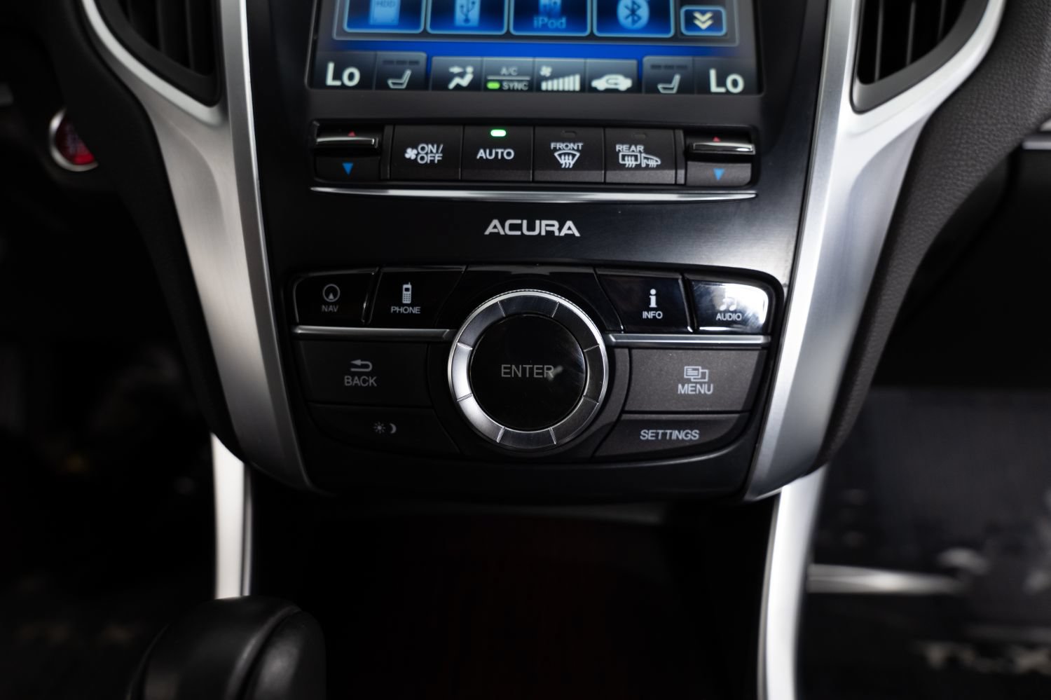 Used 2016 Acura TLX w/ Technology Package FWD image 36