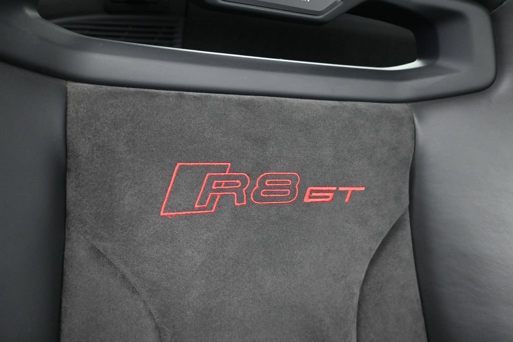 Used 2023 Audi R8 V10 GT RWD image 14