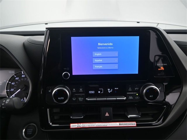 New 2026 Toyota Highlander XLE image 7