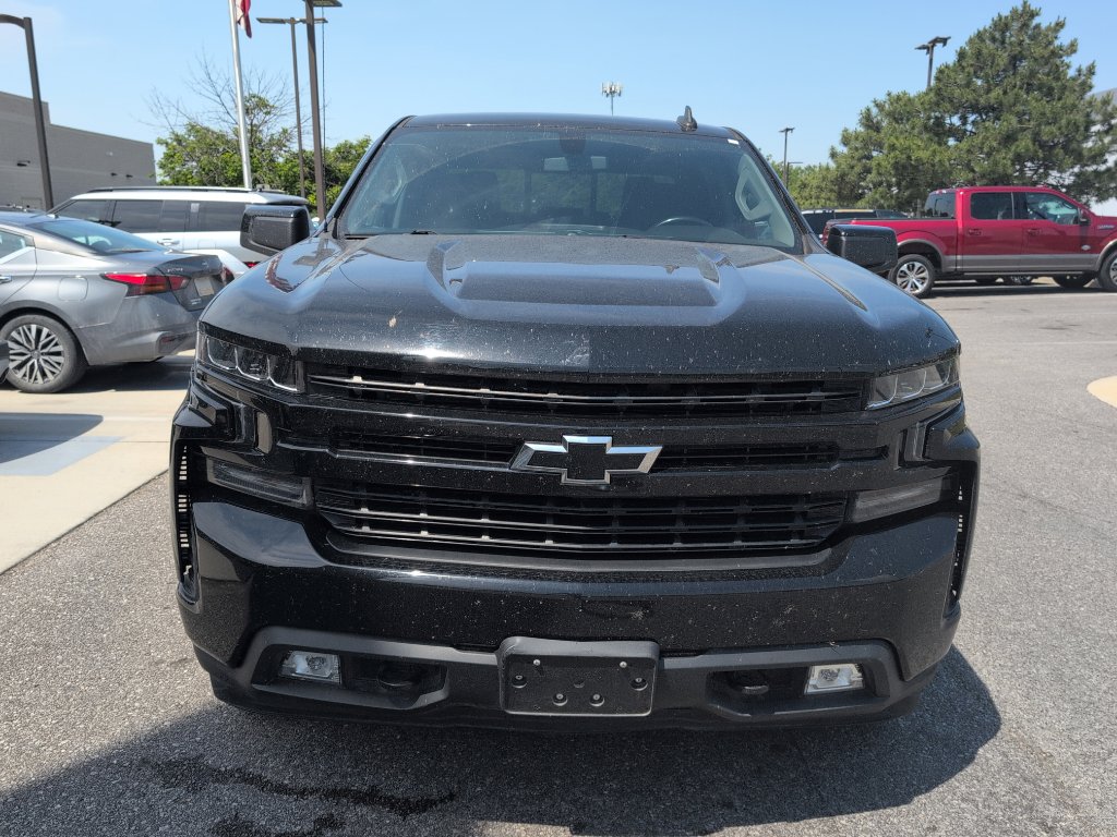 Used 2019 Chevrolet Silverado 1500 RST w/ True North Edition AWD/4WD image 2