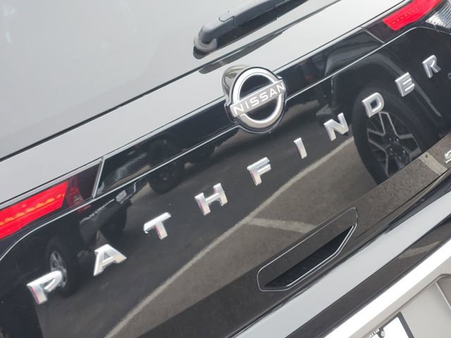 Used 2024 Nissan Pathfinder SL image 9