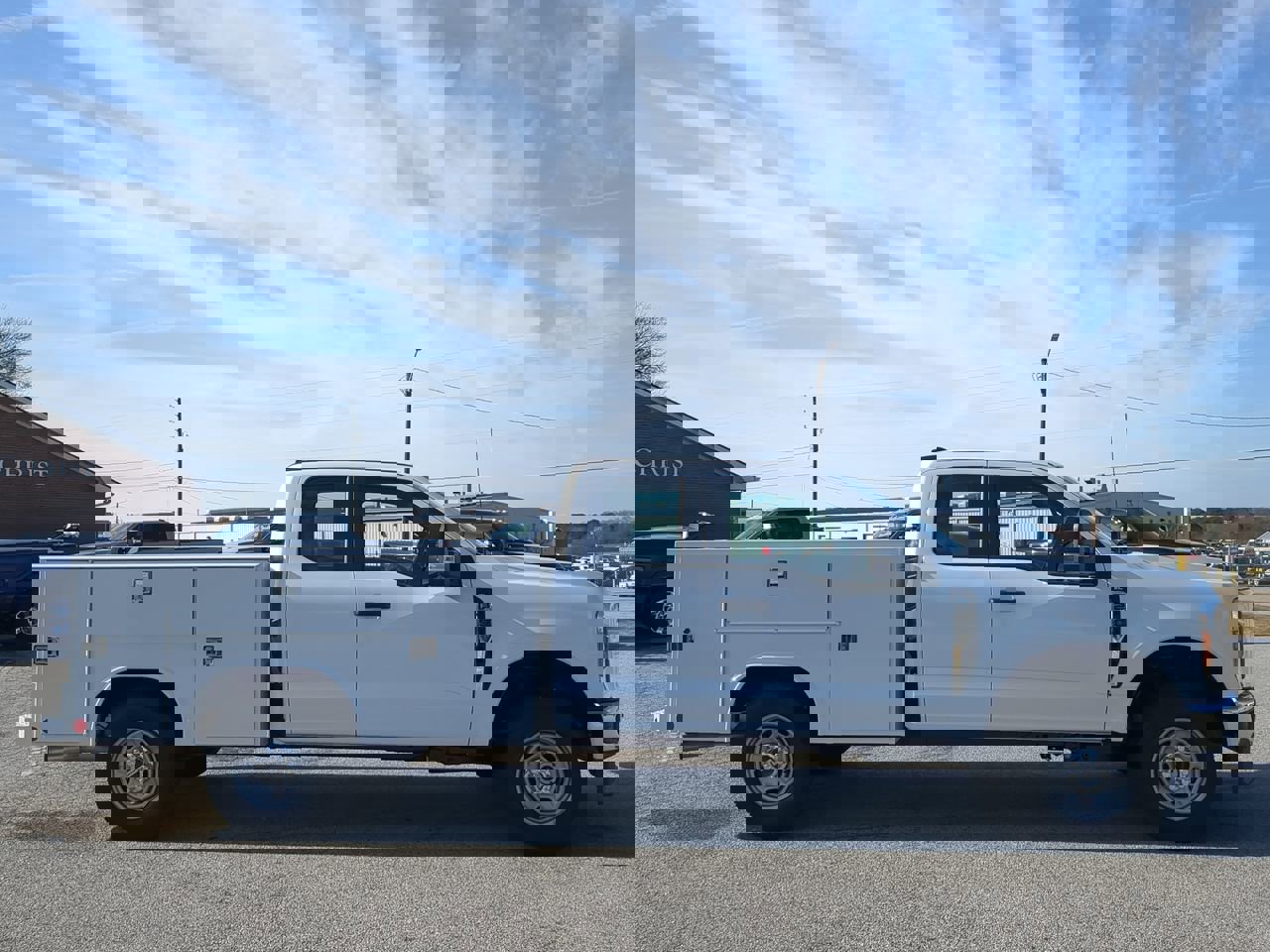 New 2026 Ford F250 XL w/ XL Chrome Package image 2