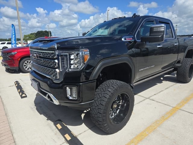 Used 2022 GMC Sierra 3500 Denali AWD/4WD image 4