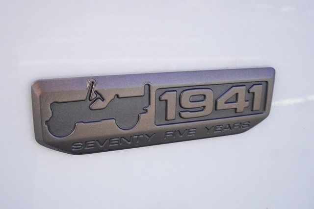 Used 2015 Jeep Wrangler Sport AWD/4WD image 35