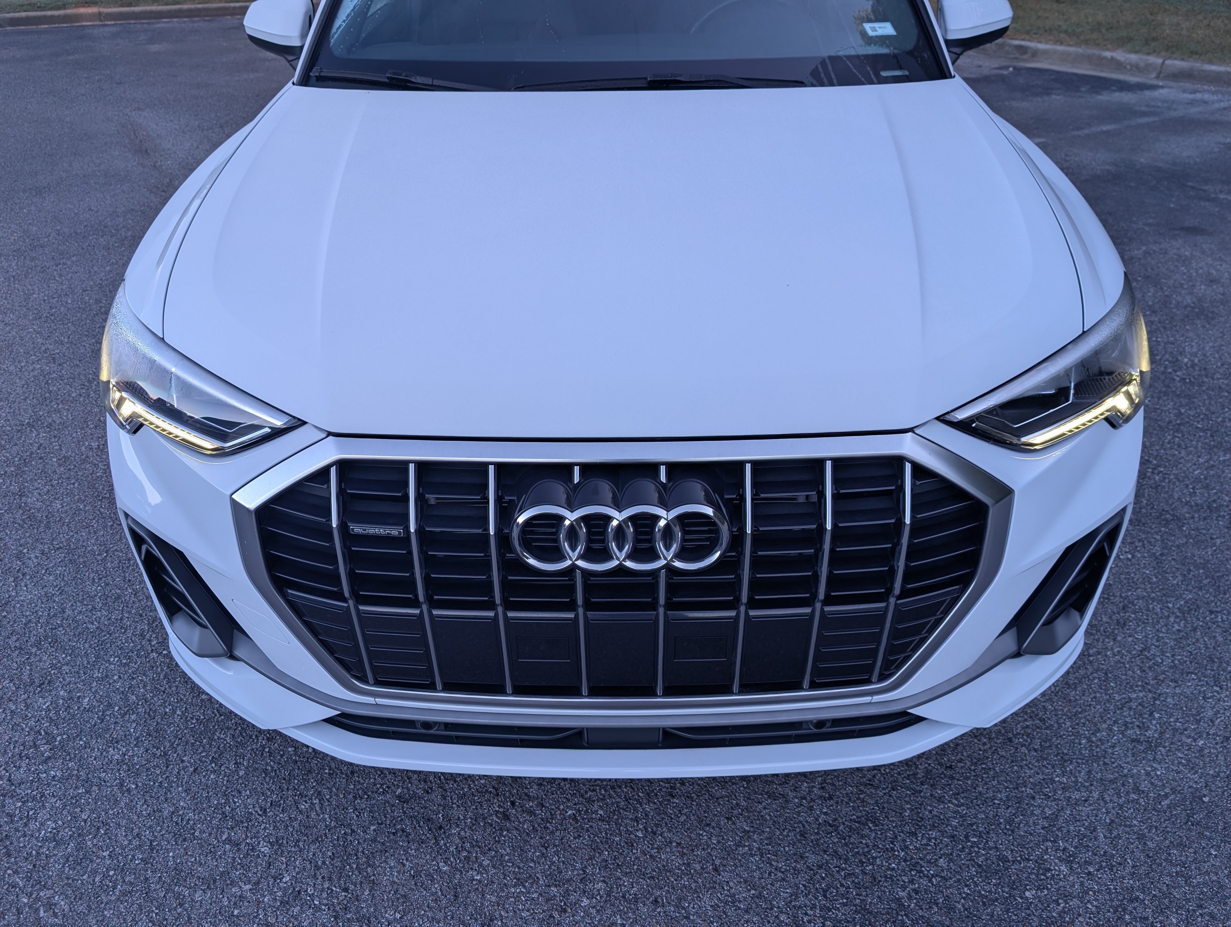 Used 2024 Audi Q3 2.0T Premium w/ Convenience Package AWD/4WD image 12