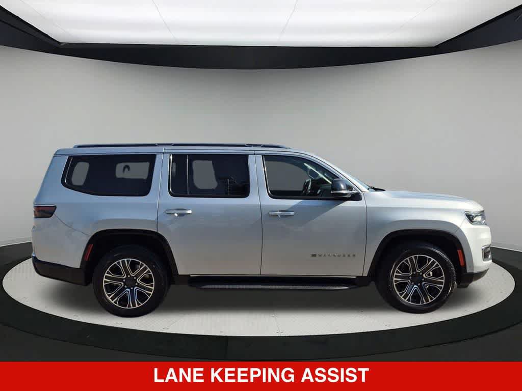 Used 2024 Jeep Wagoneer Series II w/ Flexible Seating Group AWD/4WD image 8