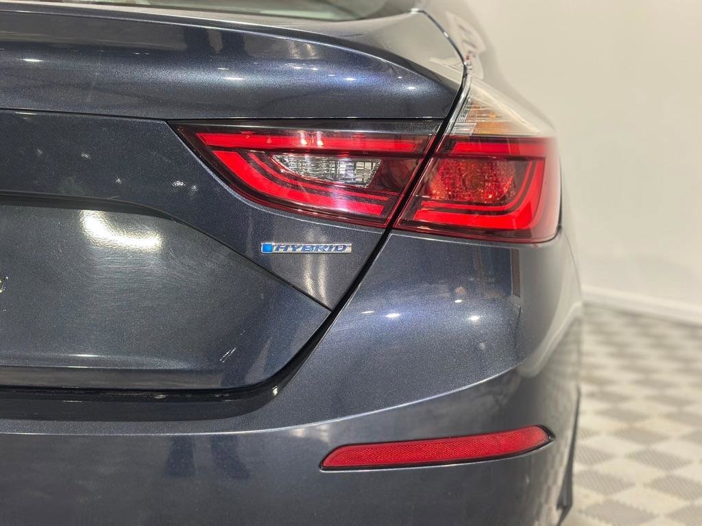 Used 2019 Honda Insight LX image 9