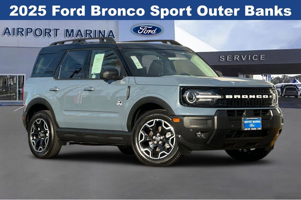 Certified 2025 Ford Bronco Sport Outer Banks w/ Outer Banks Tech Package+ image 2