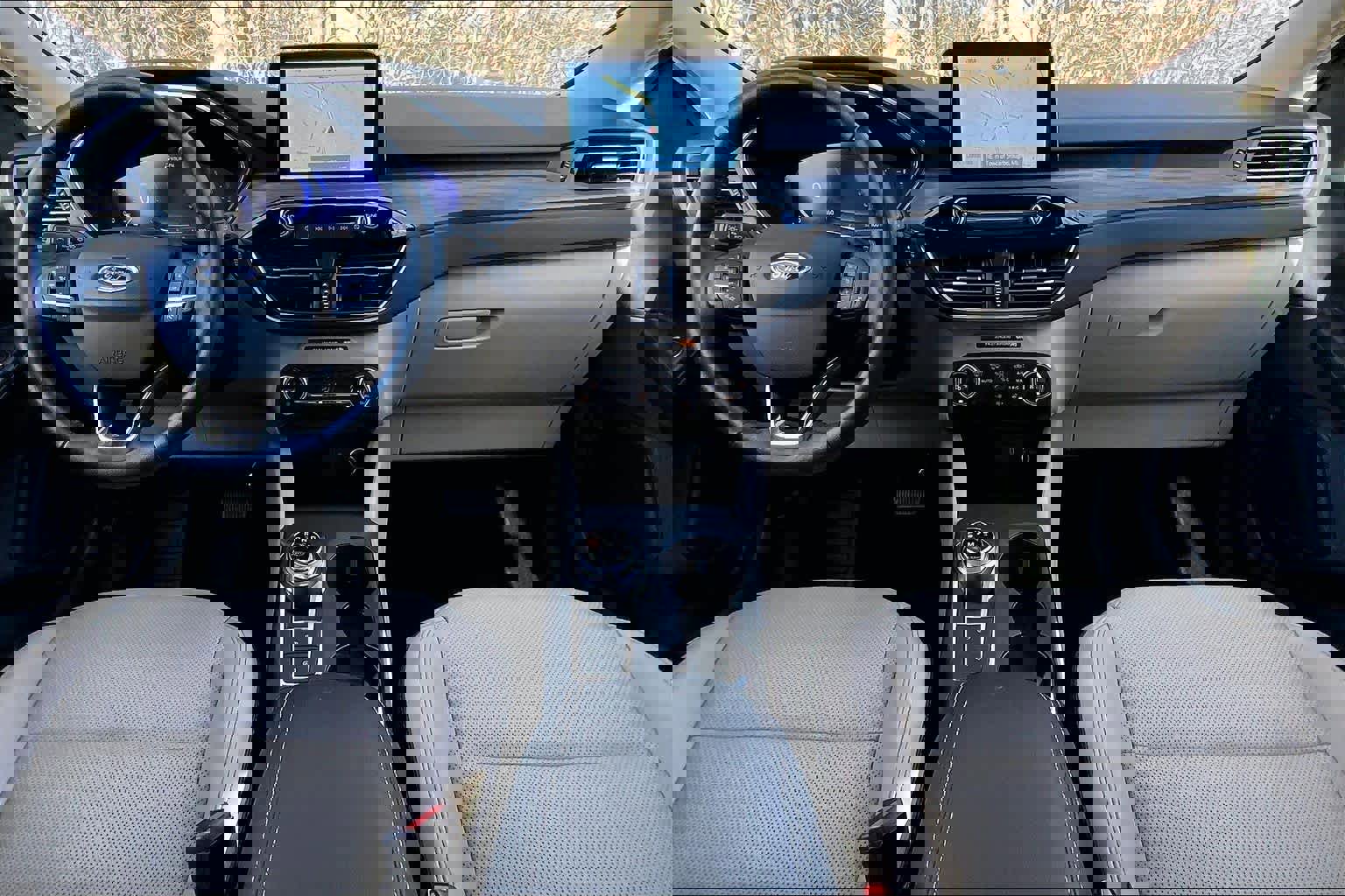 Used 2020 Ford Escape Titanium image 16