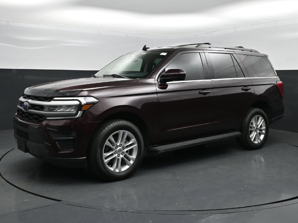 Used 2024 Ford Expedition XLT