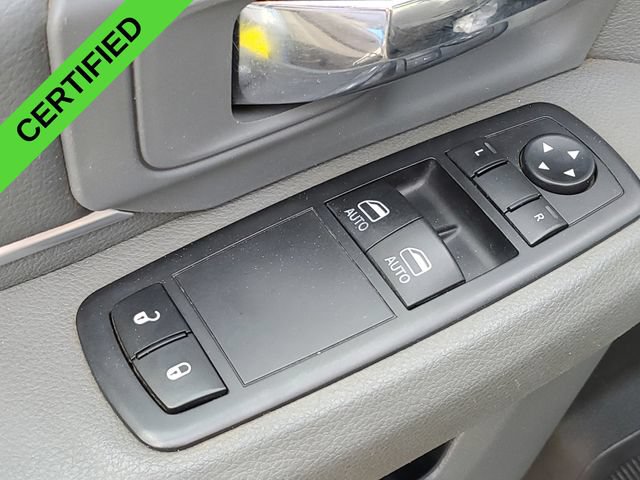 Used 2017 RAM 1500 Express w/ Black Ram 1500 Express Group RWD image 18