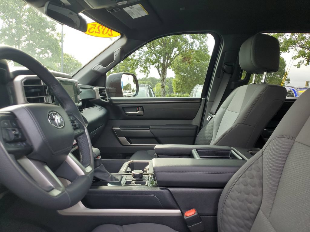 Used 2025 Toyota Tundra SR5 w/ TRD Off-Road Package AWD/4WD image 17