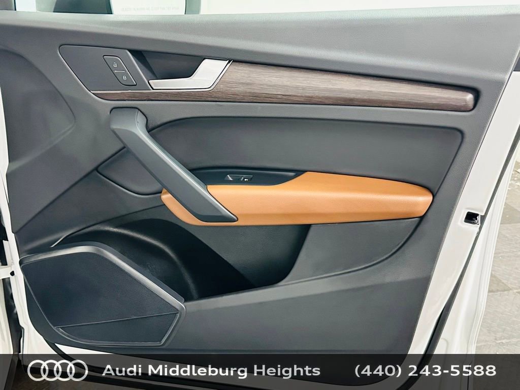 Certified 2023 Audi Q5 2.0T Premium w/ Convenience Package image 29