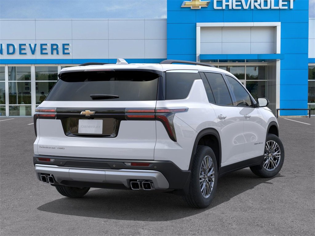 New 2026 Chevrolet Traverse LT w/ Driver Confidence Package image 4