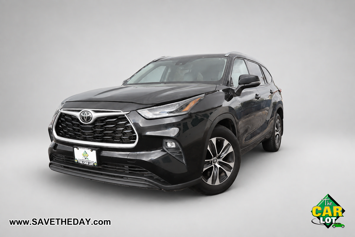 Used 2021 Toyota Highlander XLE