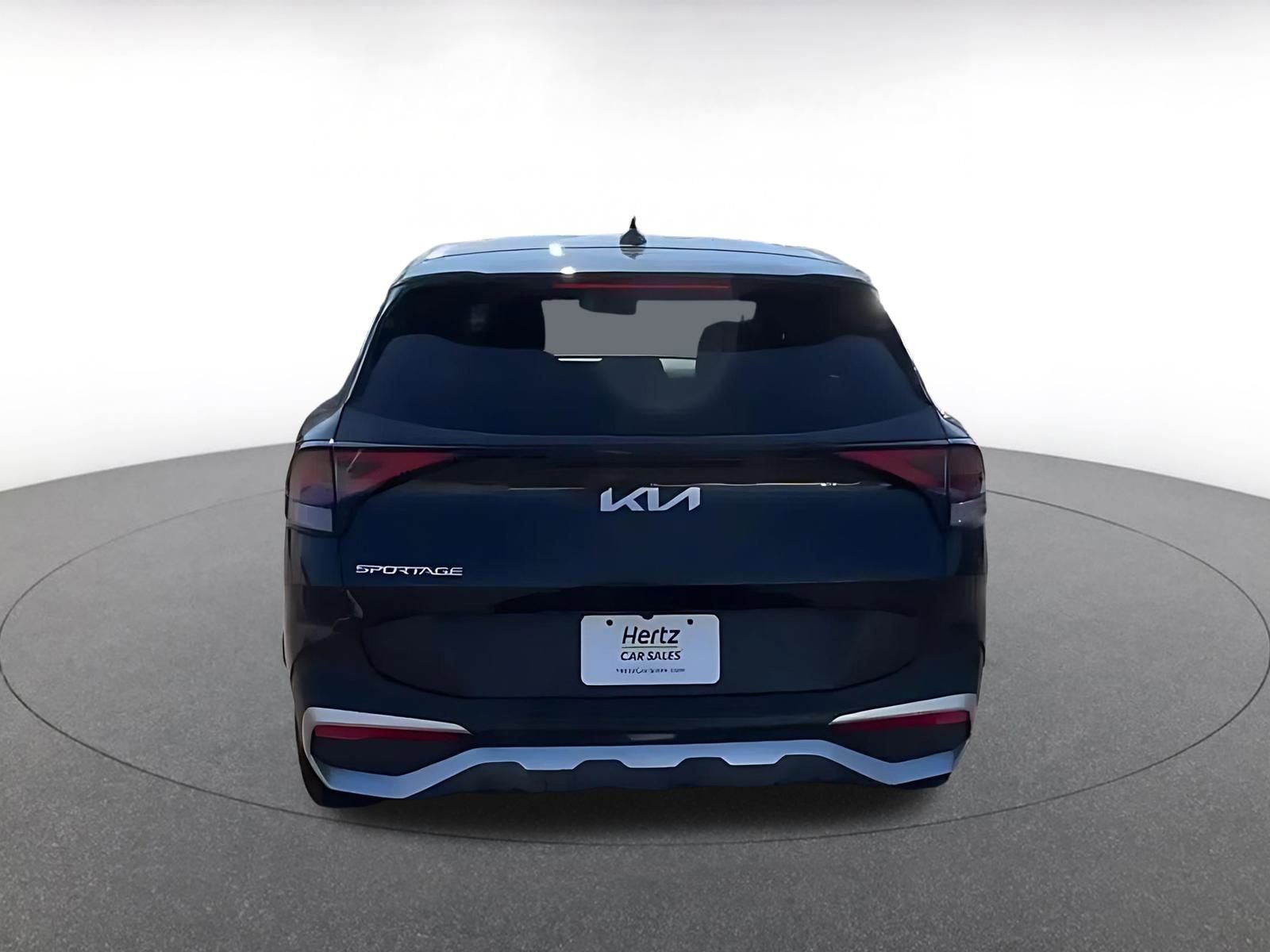 Used 2025 Kia Sportage LX image 12