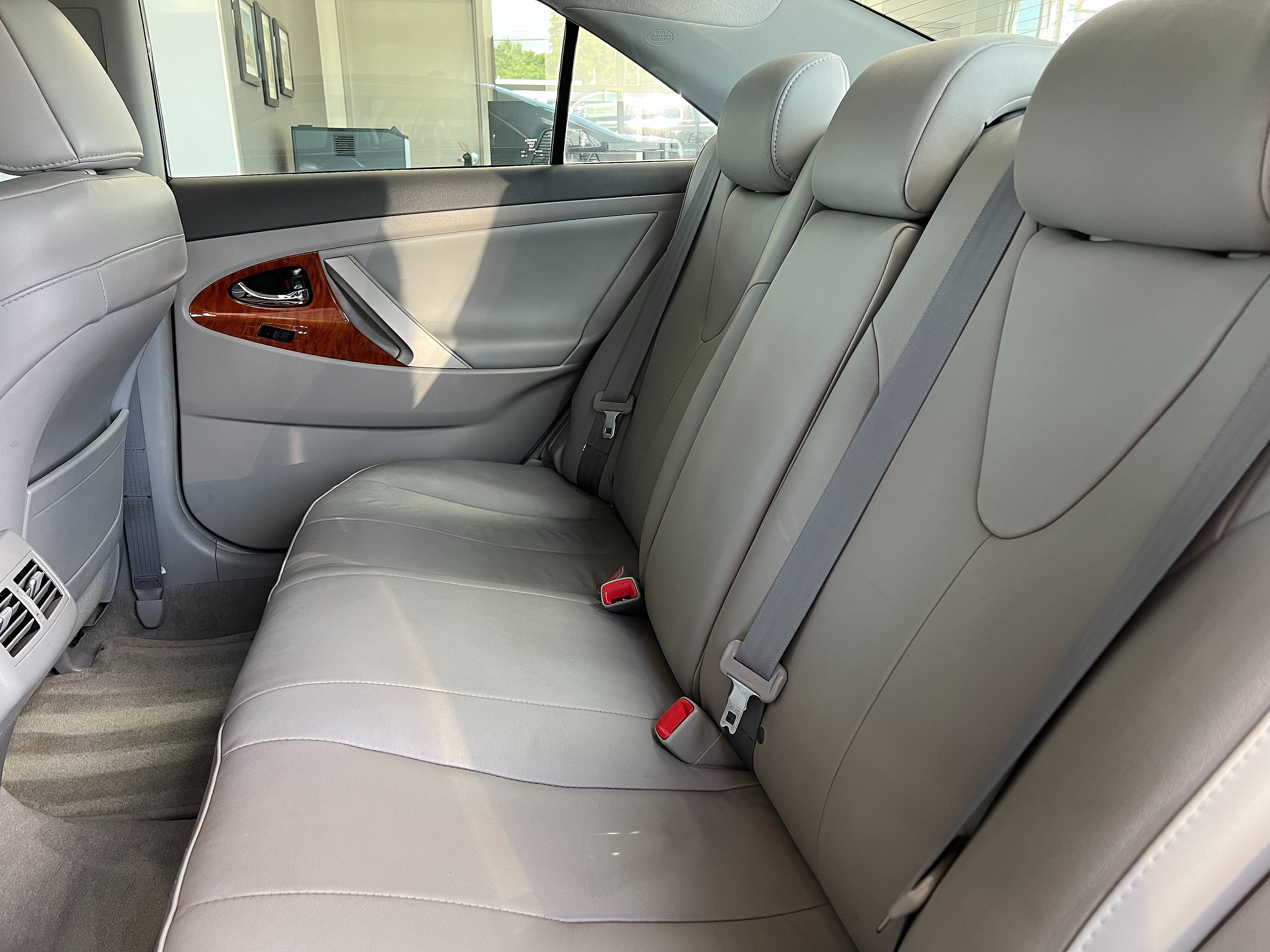 Used 2009 Toyota Camry XLE FWD image 20