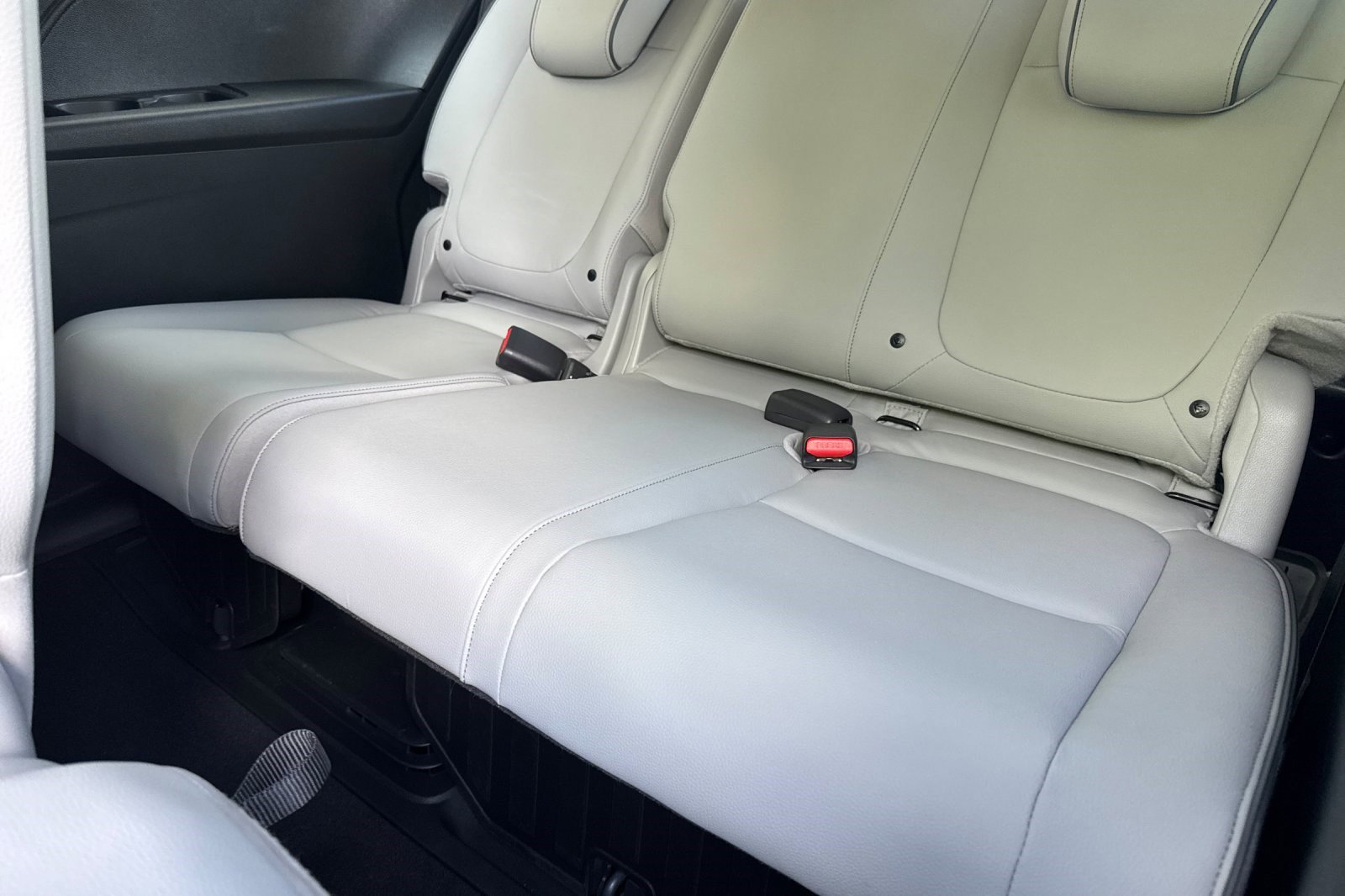 Certified 2024 Honda Odyssey Elite image 34