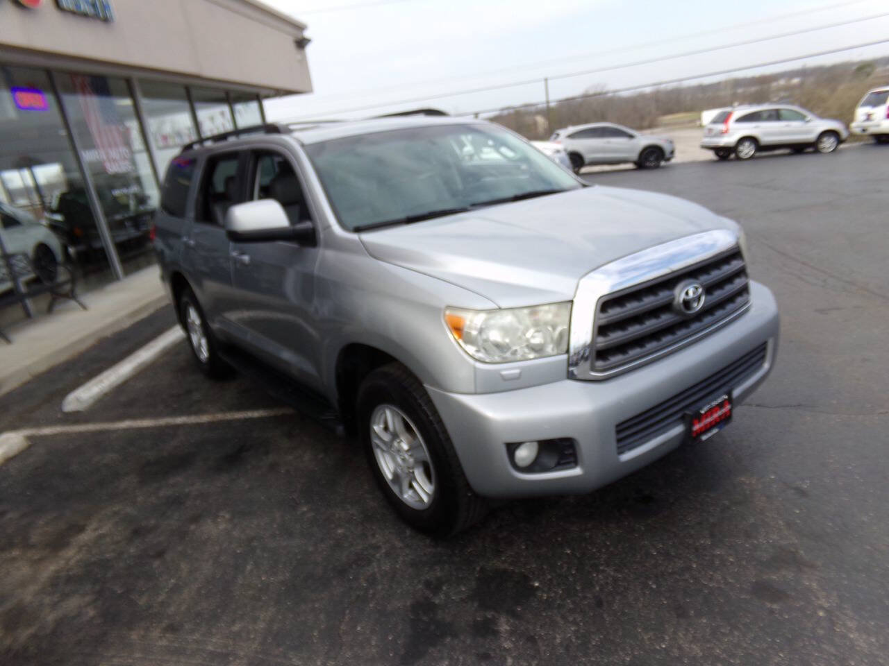 Used 2011 Toyota Sequoia SR5 w/ Premium Pkg AWD/4WD image 59