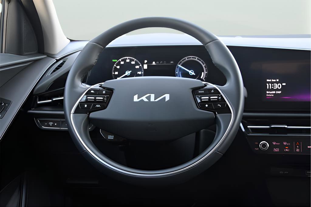 Certified 2024 Kia Niro Wind FWD image 16