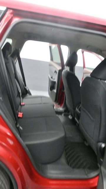 Used 2023 Nissan Rogue S FWD image 10