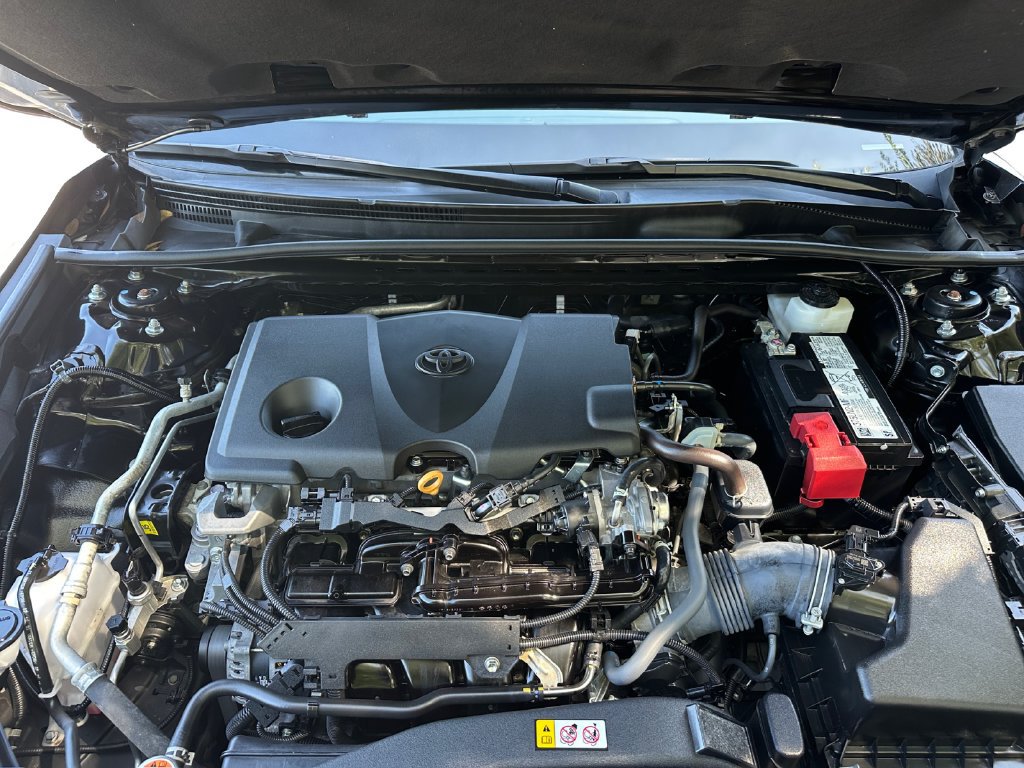 Used 2024 Toyota Camry XSE FWD image 24
