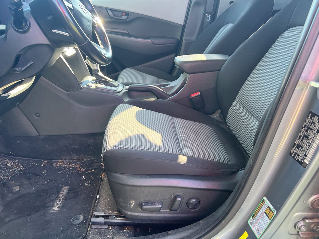 Used 2019 Hyundai Kona SEL w/ SEL Tech Package 02 FWD image 18