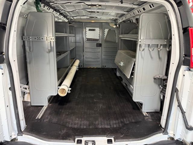 Used 2023 GMC Savana 2500 w/ Driver Convenience Package RWD image 9