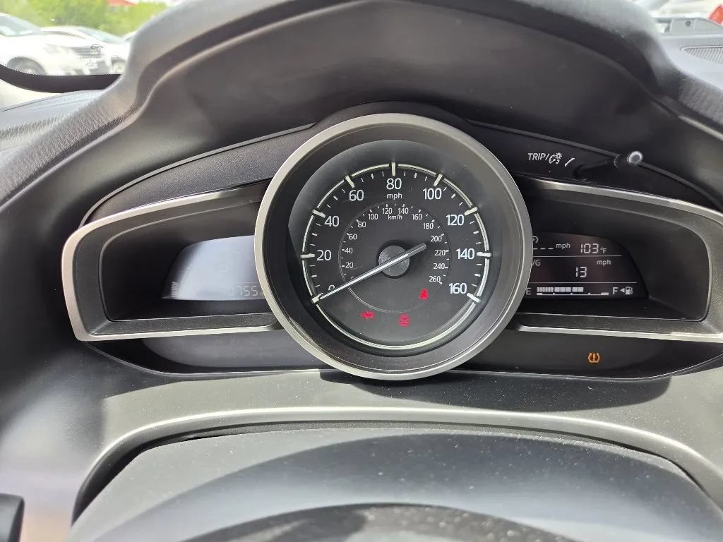 Used 2018 MAZDA MAZDA3 Touring FWD image 28