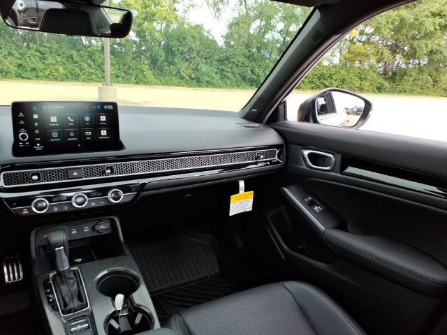 Used 2026 Honda Civic Sport Touring image 8